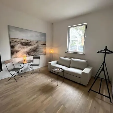 Kleines Aber Feines Apartment In Zentraler Lage - Strandvogtei Sellin Exterior photo